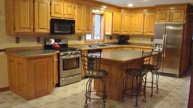 46 Colburn Ln, Hollis, NH 03049 - photo 3
