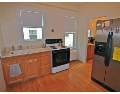 834 Fellsway, Medford, MA 02155 - photo 4