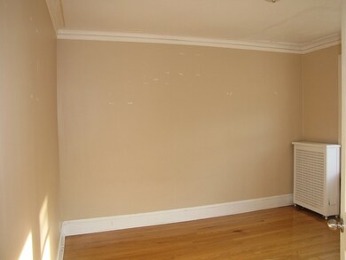 6318 N Mozart St, Chicago, IL 60659 - photo 5