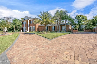8135 Wekiva Way
