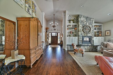 1136 Boulder Ridge St, Central Point, OR 97502 - photo 4