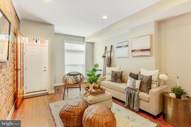 746 S Curley St, Baltimore, MD 21224 - photo 3