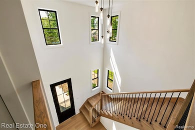 1517 Kessler Ave, Keego Harbor, MI 48320 - photo 4