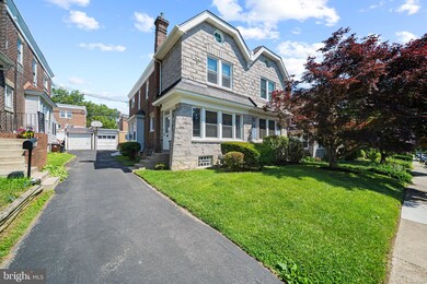 215 W Albemarle Ave, Lansdowne, PA 19050 - photo 2