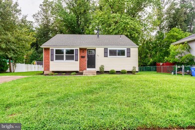 307 Montgomery Dr, Mantua, NJ 08051 - photo 2