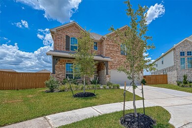 Cul-de-sac Lot, very spacious drive-way