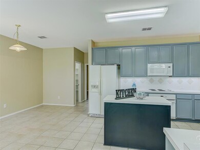 2817 Valencia Ln, Denton, TX 76210 - photo 7