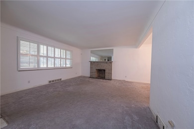 967 Illinois Ave, Pittsburgh, PA 15221 - photo 5