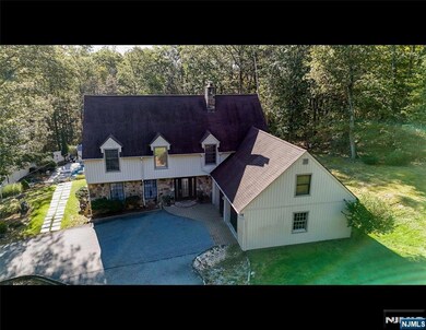 7 Rockburn Pass, West Milford, NJ 07480 - photo 6