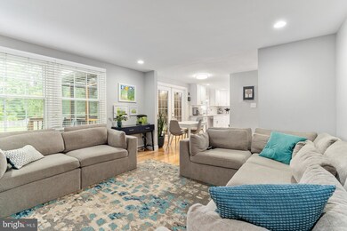 13152 Brynwood Ct, Herndon, VA 20171 - photo 7