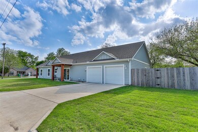 201 Fair Ave, Gainesville, TX 76240 - photo 5