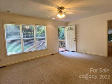 18 Westview Ln, Asheville, NC 28803 - photo 6