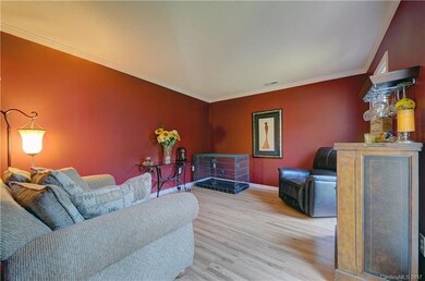 12404 Angel Oak Dr, Huntersville, NC 28078 - photo 3