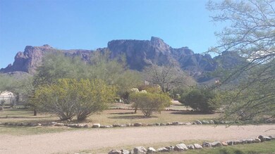 Superstition Mountains