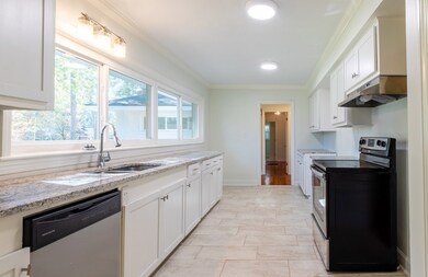 1029 Summit Dr, Albany, GA 31707 - photo 4