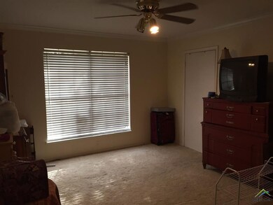 821 Barclay Dr, Tyler, TX 75703 - photo 2