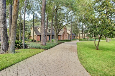 331 Tynebrook Ln, Houston, TX 77024 - photo 2