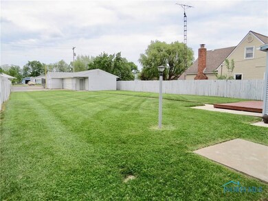 2127 Lehman Ave, Toledo, OH 43611 - photo 4