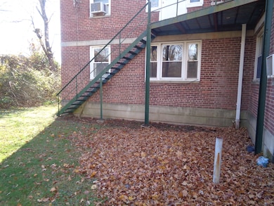 127 Canaan Ct unit 13 Building 82, Stratford, CT 06614 - photo 5