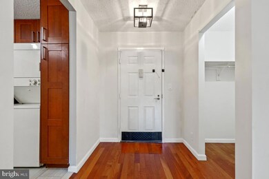 Montebello unit 105, Alexandria, VA 22303 - photo 5