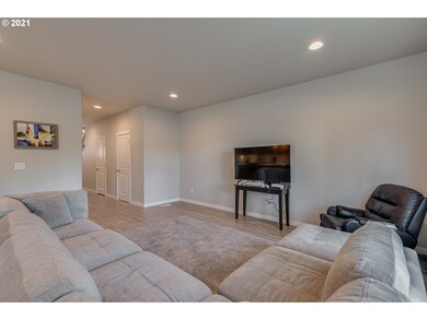6407 NE 49th Cir, Vancouver, WA 98661 - photo 3