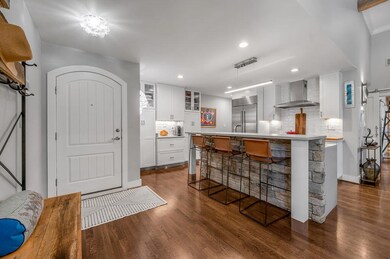 514 W Short St unit 102, Lexington, KY 40507 - photo 4