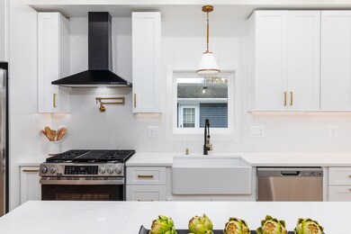 34 Waverly Place unit 34, Melrose, MA 02176 - photo 7