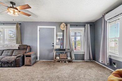 701 S Poplar St, Bristow, OK 74010 - photo 7