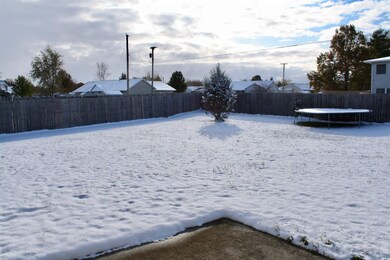 600 Cedar Ct, Ossian, IN 46777 - photo 5