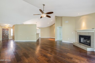 7)FORMAL LIVING