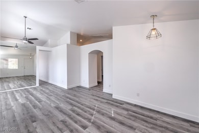 3869 Mapleview Ct, Las Vegas, NV 89147 - photo 5