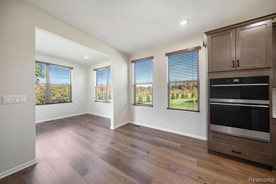 728 W Spaniel Dr, Ann Arbor, MI 48108 - photo 5