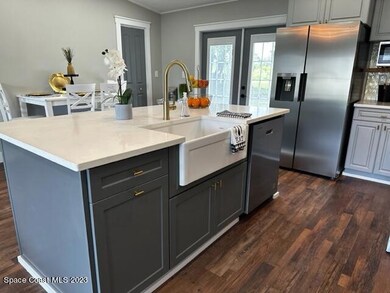 Kitchen Island
