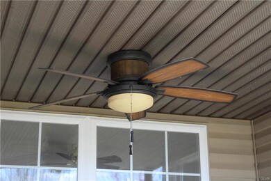 270 Crown Dr, Easton, PA 18040 - photo 6