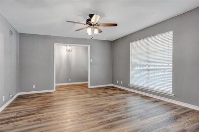 1122 S Derby St, Denison, TX 75020 - photo 4