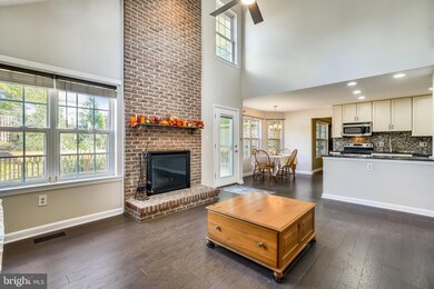 411 Hawkridge Ln, Sykesville, MD 21784 - photo 4