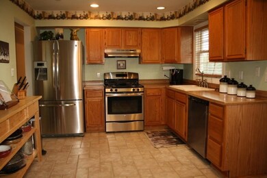 720 Butterfield Dr, Algonquin, IL 60102 - photo 5