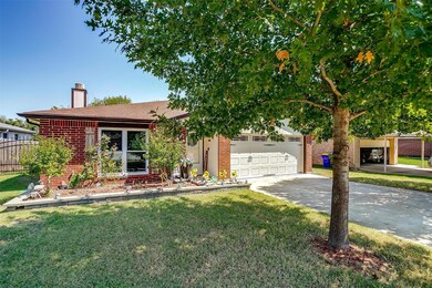 832 Mccully St, Fort Worth, TX 76108 - photo 2