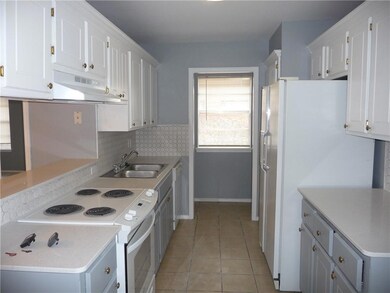 2415 Truitt unit 2415, Moore, OK 73160 - photo 4