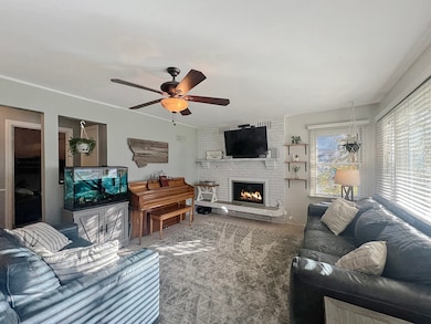 3615 4th Ave S, Great Falls, MT 59405 - photo 5