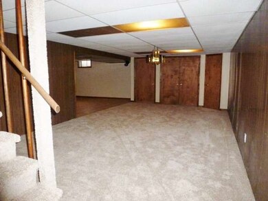 2519 W Atlantic Ave, Waukegan, IL 60085 - photo 6