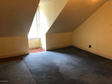 166 W Broadway, Jim Thorpe, PA 18229 - photo 6