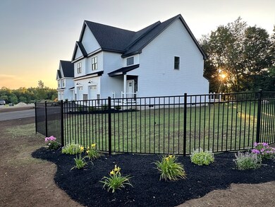 5 Leo's Way unit 1, Sterling, MA 01564 - photo 5