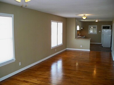 2420 Eastman St, Houston, TX 77009 - photo 2