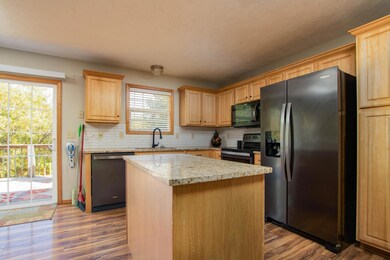 3200 Leawood Ave-2
