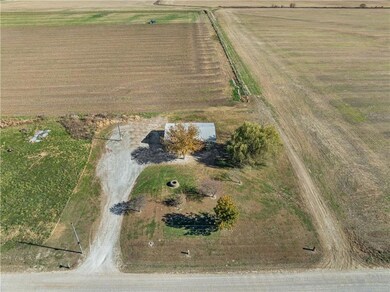 8733 S 2600 Rd, Harwood, MO 64750 - photo 4