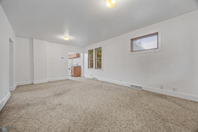 1115 9th St N, Fargo, ND 58102 - photo 5