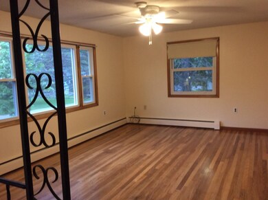 18 Williams St, Salem, NH 03079 - photo 4