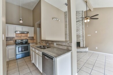 11011 Tridens Ct, Houston, TX 77086 - photo 5