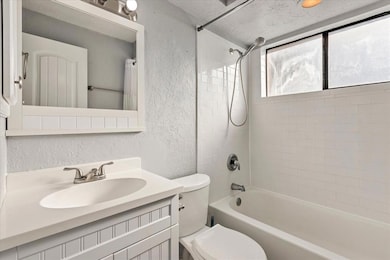 912 NW 15th St, Moore, OK 73160 - photo 5